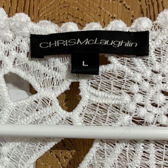 Chris McLaughlin Women White Multi Eyelet Floral Coverup Top in Lace Fabric Sz-M - Picture 3 of 5